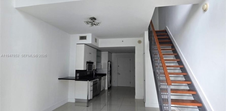 Condo à Miami, Floride, 1 chambre  № 2003940