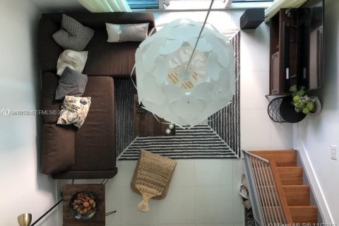 Copropriété à louer à Miami, Floride: 1 chambre, 74.51 m2 № 2003940 - photo 2