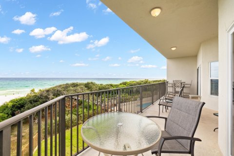 Condominio en venta en Santa Rosa Beach, Florida, 4 dormitorios, 212.75 m2 № 560064 - foto 1