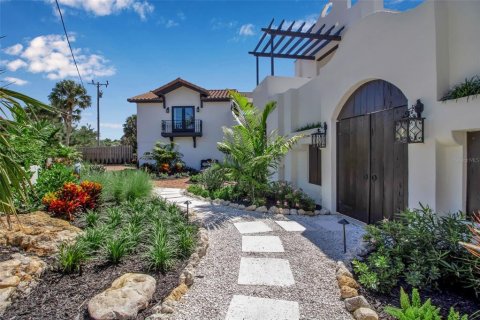 Купить виллу или дом в Оспри, Флорида 9 комнат, 380.53м2, № 2134592 - фото 2