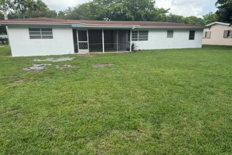 Villa ou maison à louer à Plantation, Floride: 3 chambres, 156.73 m2 № 2327769 - photo 27