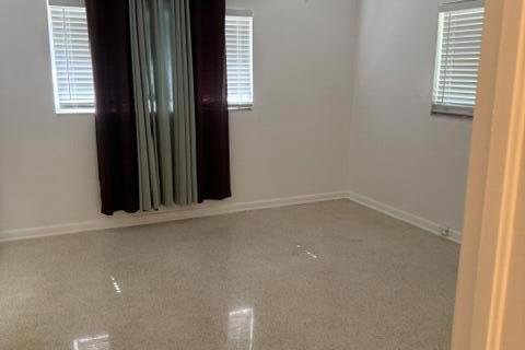 Villa ou maison à louer à Plantation, Floride: 3 chambres, 156.73 m2 № 2327769 - photo 25