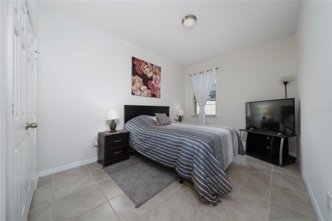 Casa en venta en Orlando, Florida, 4 dormitorios, 170.29 m2 № 1680925 - foto 15
