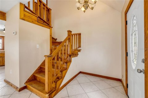 House in Edgewater, Florida 3 bedrooms, 117.61 sq.m. № 1744367 - photo 5