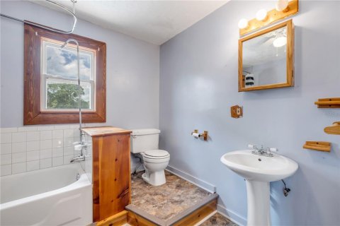 House in Edgewater, Florida 3 bedrooms, 117.61 sq.m. № 1744367 - photo 27