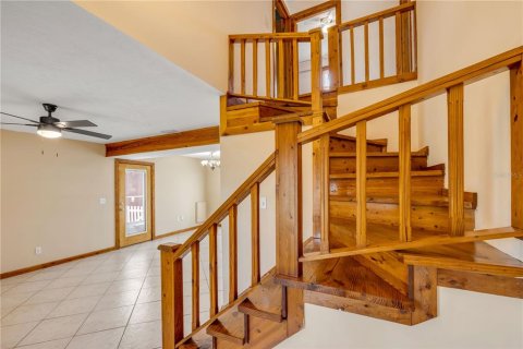 House in Edgewater, Florida 3 bedrooms, 117.61 sq.m. № 1744367 - photo 6