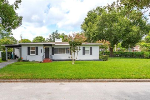 Casa en Orlando, Florida 3 dormitorios, 200.11 m2 № 2386290