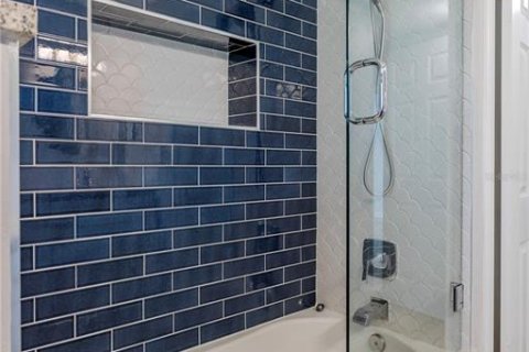 Casa en venta en Orlando, Florida, 3 dormitorios, 200.11 m2 № 2386290 - foto 27