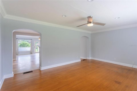 Casa en venta en Orlando, Florida, 3 dormitorios, 200.11 m2 № 2386290 - foto 10