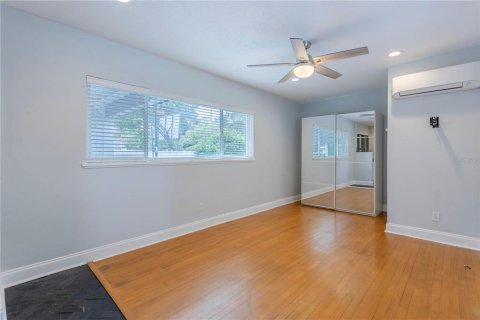 Casa en venta en Orlando, Florida, 3 dormitorios, 200.11 m2 № 2386290 - foto 30