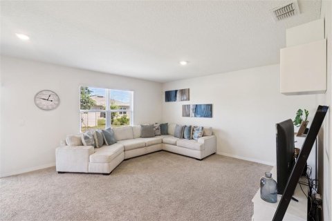 Villa ou maison à vendre à Haines City, Floride: 3 chambres, 132.48 m2 № 2098404 - photo 10