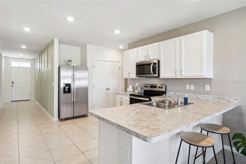 Villa ou maison à vendre à Haines City, Floride: 3 chambres, 132.48 m2 № 2098404 - photo 12