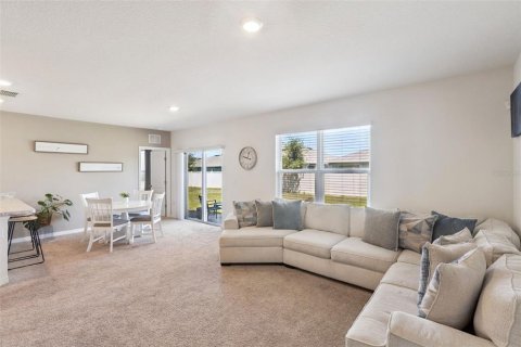 Villa ou maison à vendre à Haines City, Floride: 3 chambres, 132.48 m2 № 2098404 - photo 9
