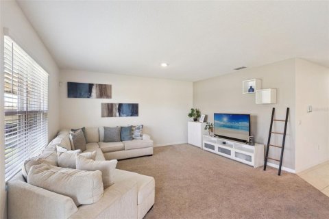 Villa ou maison à vendre à Haines City, Floride: 3 chambres, 132.48 m2 № 2098404 - photo 7