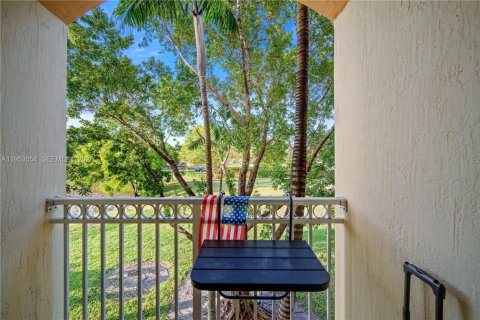 Adosado en venta en Miami, Florida, 2 dormitorios, 111.95 m2 № 2010478 - foto 24