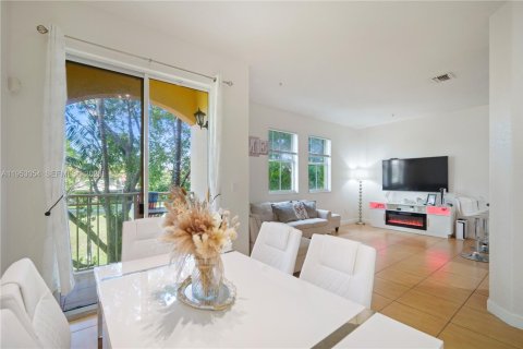 Adosado en venta en Miami, Florida, 2 dormitorios, 111.95 m2 № 2010478 - foto 8