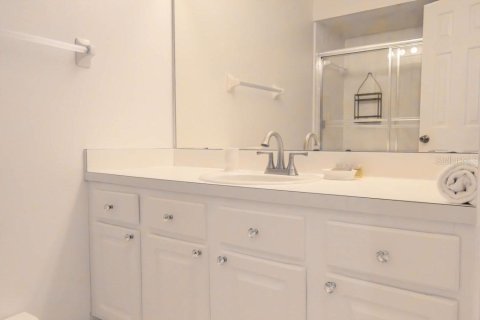 Villa ou maison à vendre à Kissimmee, Floride: 3 chambres, 170.85 m2 № 2093111 - photo 21
