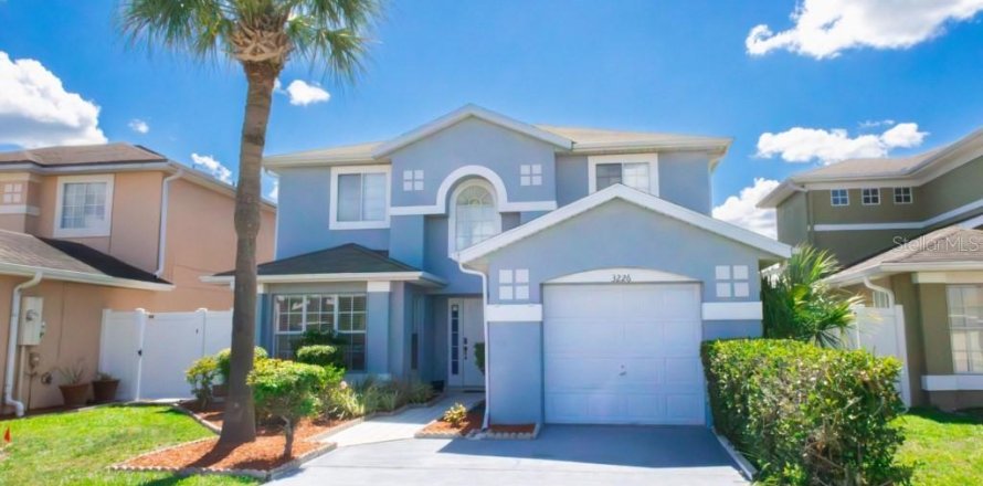 Villa ou maison à Kissimmee, Floride 3 chambres, 170.85 m2 № 2093111