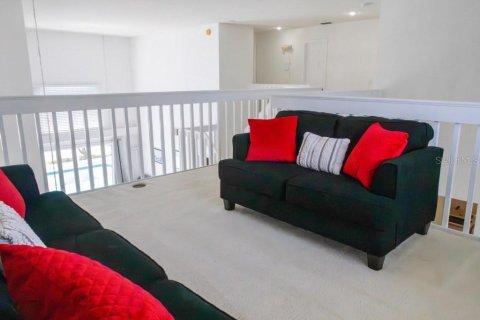 Villa ou maison à vendre à Kissimmee, Floride: 3 chambres, 170.85 m2 № 2093111 - photo 11