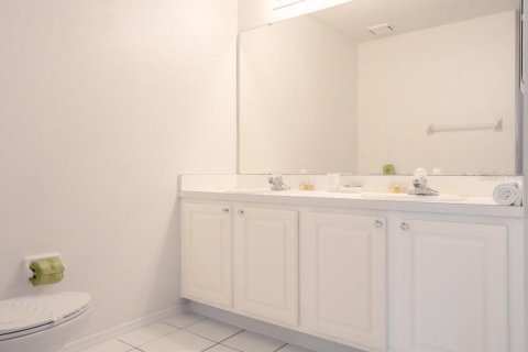 Villa ou maison à vendre à Kissimmee, Floride: 3 chambres, 170.85 m2 № 2093111 - photo 16