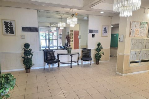 Condominio en venta en North Lauderdale, Florida, 2 dormitorios, 107.77 m2 № 2146877 - foto 21