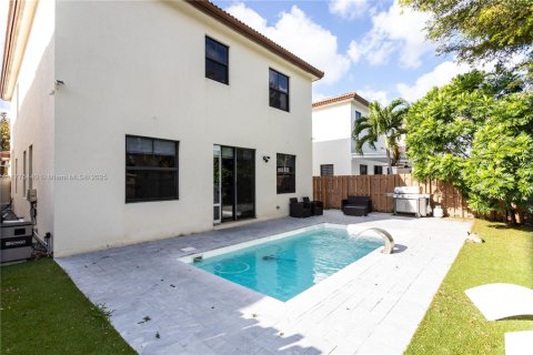 House in Doral, Florida 3 bedrooms, 228.73 sq.m. № 1864261 - photo 30