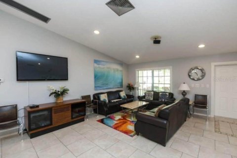 House in Sarasota, Florida 2 bedrooms, 143.35 sq.m. № 1869079 - photo 30