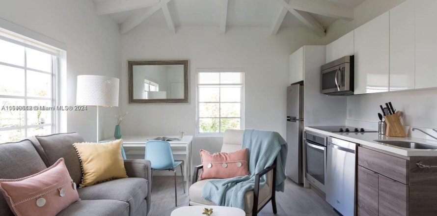 Кондоминиум с 2 спальнями в Майами-Бич, Флорида № 1959853