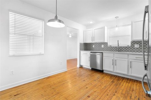 Villa ou maison à vendre à Orlando, Floride: 3 chambres, 123.93 m2 № 1918271 - photo 14
