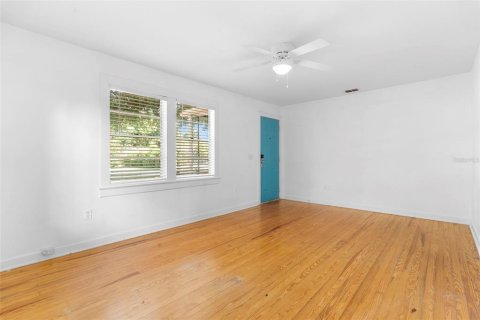 Villa ou maison à vendre à Orlando, Floride: 3 chambres, 123.93 m2 № 1918271 - photo 12