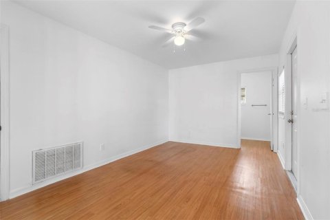 Villa ou maison à vendre à Orlando, Floride: 3 chambres, 123.93 m2 № 1918271 - photo 30