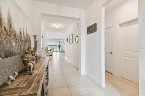 Купить виллу или дом в Плант-Сити, Флорида 8 комнат, 189.99м2, № 1566540 - фото 8