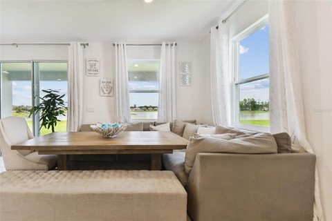 Купить виллу или дом в Плант-Сити, Флорида 8 комнат, 189.99м2, № 1566540 - фото 16