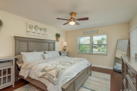 Casa en venta en New Port Richey, Florida, 2 dormitorios, 129.13 m2 № 1856779 - foto 16