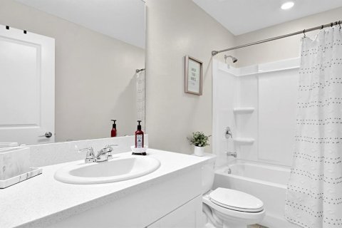 Townhouse in Kissimmee, Florida 3 bedrooms, 148.55 sq.m. № 2216192 - photo 28