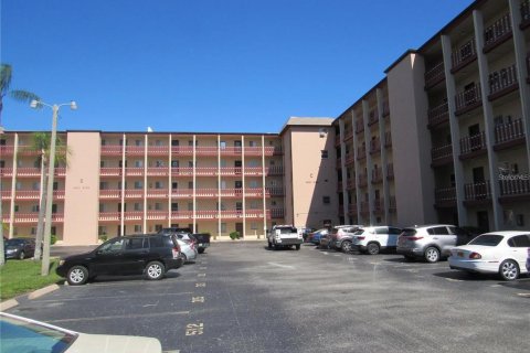 Condo in Bradenton, Florida, 2 bedrooms  № 2266617