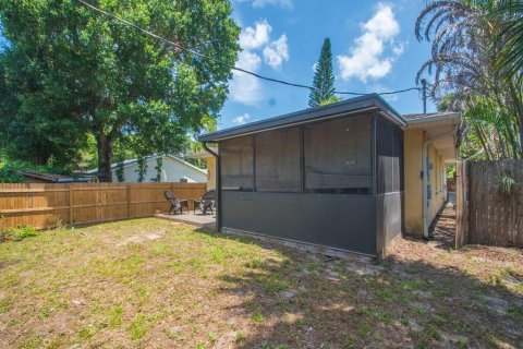 House in Vero Beach, Florida 3 bedrooms, 123.65 sq.m. № 2084042 - photo 21