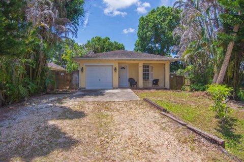 House in Vero Beach, Florida 3 bedrooms, 123.65 sq.m. № 2084042 - photo 26