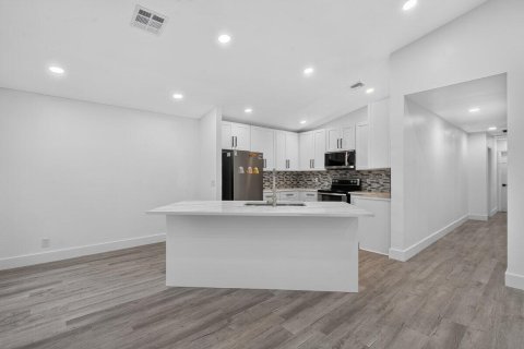 Villa ou maison à vendre à Coconut Creek, Floride: 3 chambres, 133.78 m2 № 2400665 - photo 7