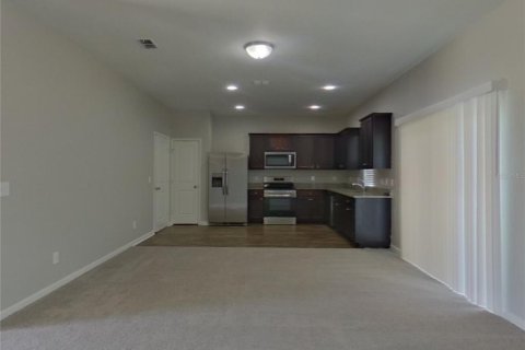 Casa en alquiler en Lake Wales, Florida, 4 dormitorios, 184.5 m2 № 1915293 - foto 6