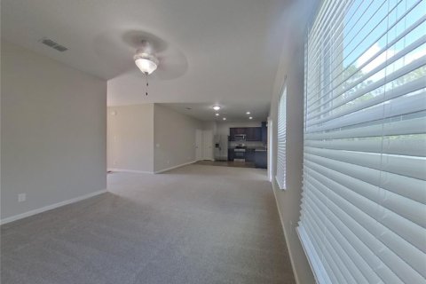 Casa en alquiler en Lake Wales, Florida, 4 dormitorios, 184.5 m2 № 1915293 - foto 2