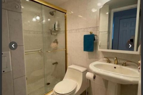 Copropriété à louer à Sunny Isles Beach, Floride: 2 chambres, 81.29 m2 № 1071224 - photo 1