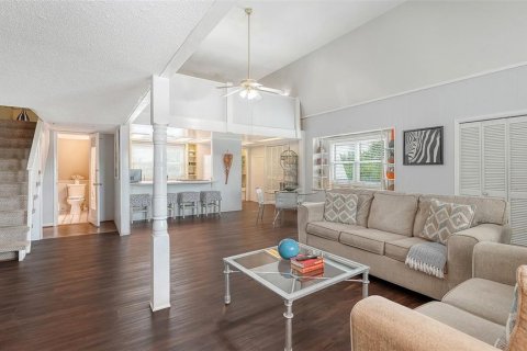 Condo in Longboat Key, Florida, 1 bedroom  № 2333900 - photo 13