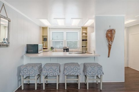 Condo in Longboat Key, Florida, 1 bedroom  № 2333900 - photo 8