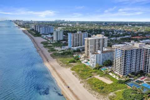 Condo in Lauderdale-by-the-Sea, Florida, 2 bedrooms № 2361659