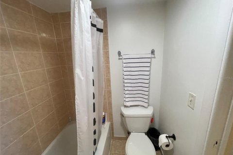 Condo in Clearwater, Florida, 1 bedroom  № 1767561 - photo 25