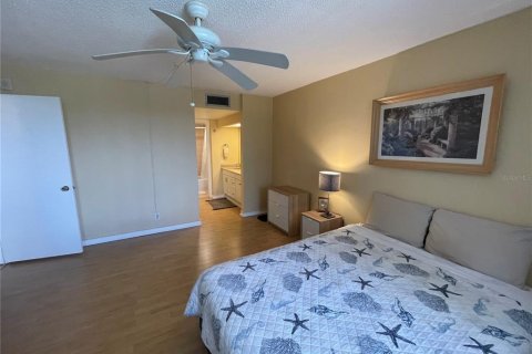 Condo in Clearwater, Florida, 1 bedroom  № 1767561 - photo 20