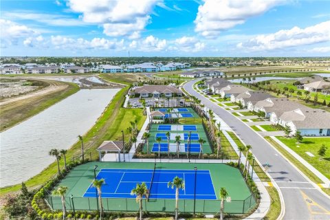 Casa en venta en North Port, Florida, 5 dormitorios, 158.68 m2 № 2209262 - foto 20