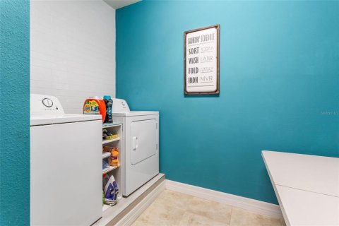 Casa en alquiler en Parrish, Florida, 4 dormitorios, 263.29 m2 № 1908400 - foto 21