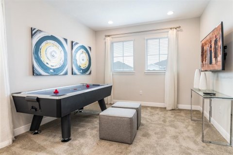 Casa en venta en Kissimmee, Florida, 5 dormitorios, 239.13 m2 № 1899047 - foto 12